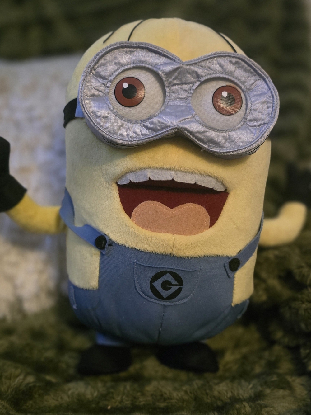 Universal Minion Plush Stuffed Animal Yellow & Blue